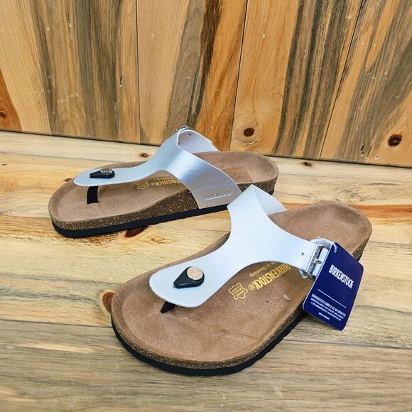 Birkenstock Gizeh  Silver Metallic Sandals NWT!  Size EU 39 US 9 - Picture 3 of 7